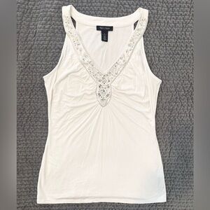 🤍White House Black Market White Embellished Beaded V-Neck Tank Top - Size Small